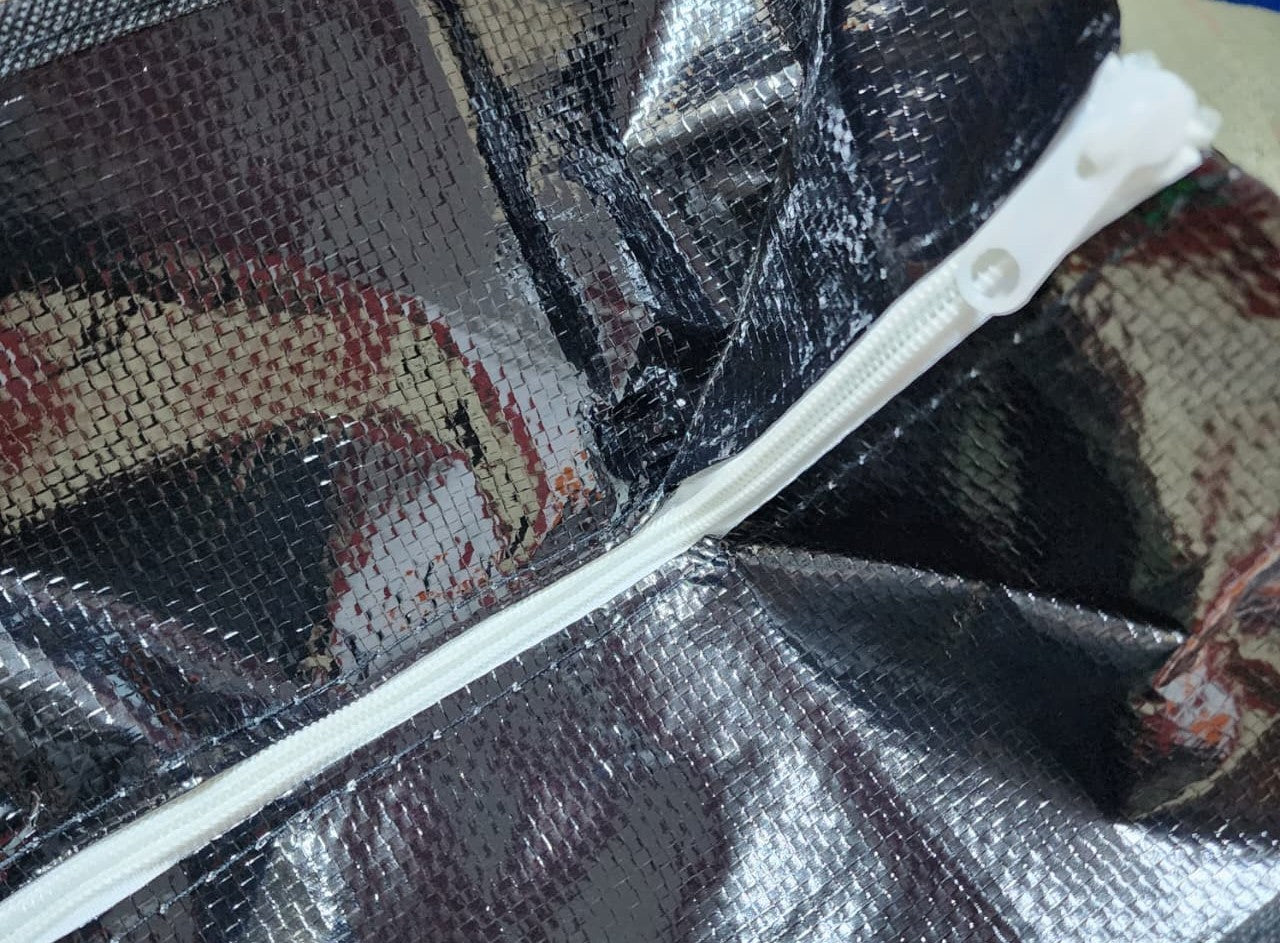 2 bolsas con cierre de 44cm x 40cm con diseño - Pequeño