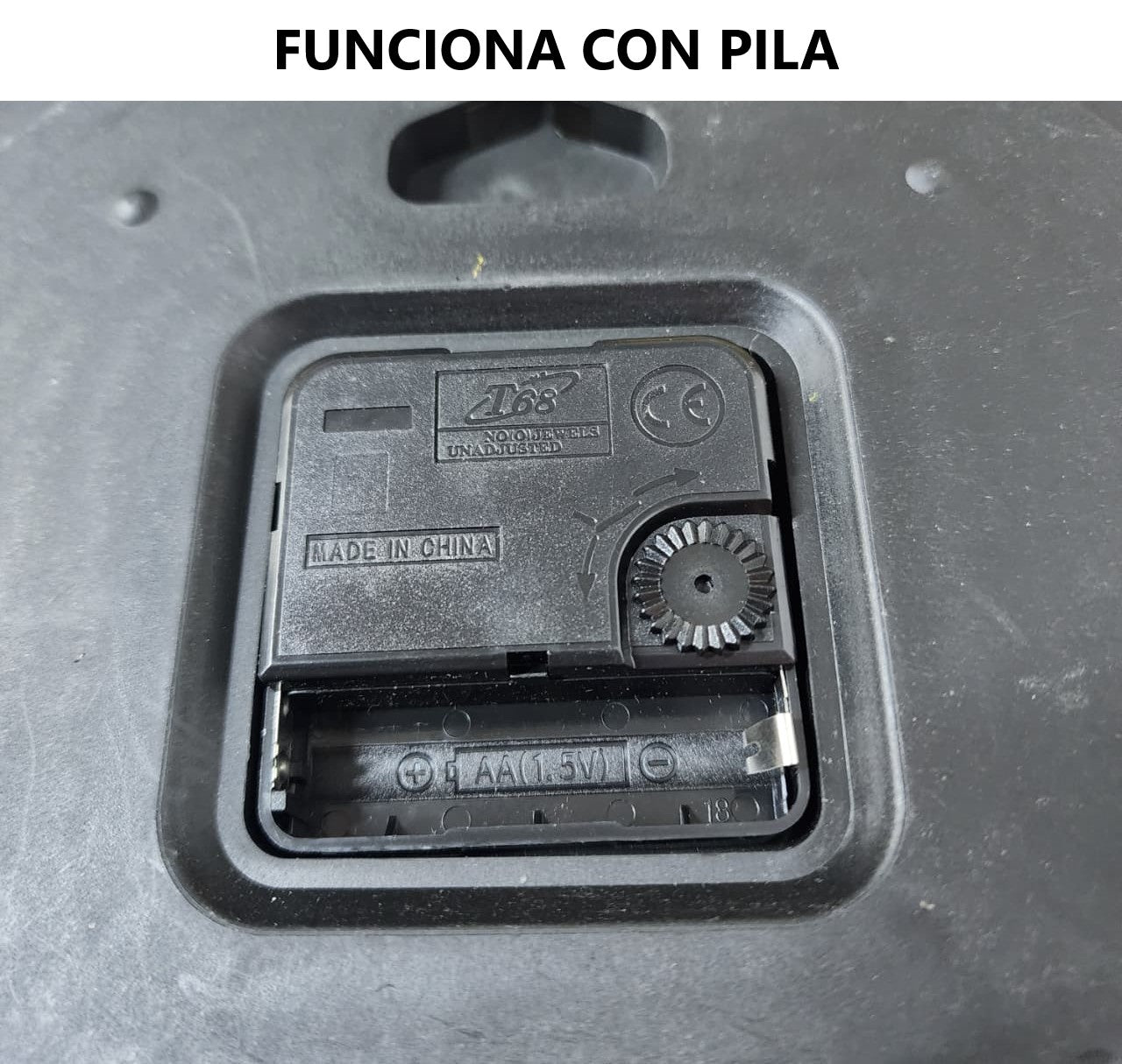 Reloj de pared de 27cm a pila AA - Mariposa