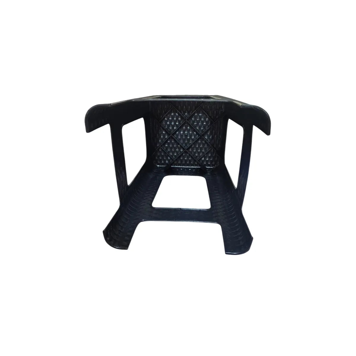 4 sillas de NEGRO TIPO RATAN