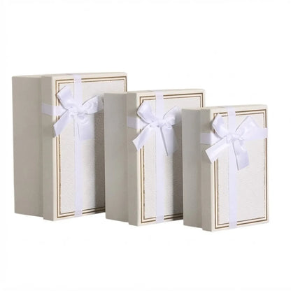 Set de 3 Cajas de Regalo Rectangulares Blancas con Lazo de Satén y Detalles Dorados - 23 x 15 cm